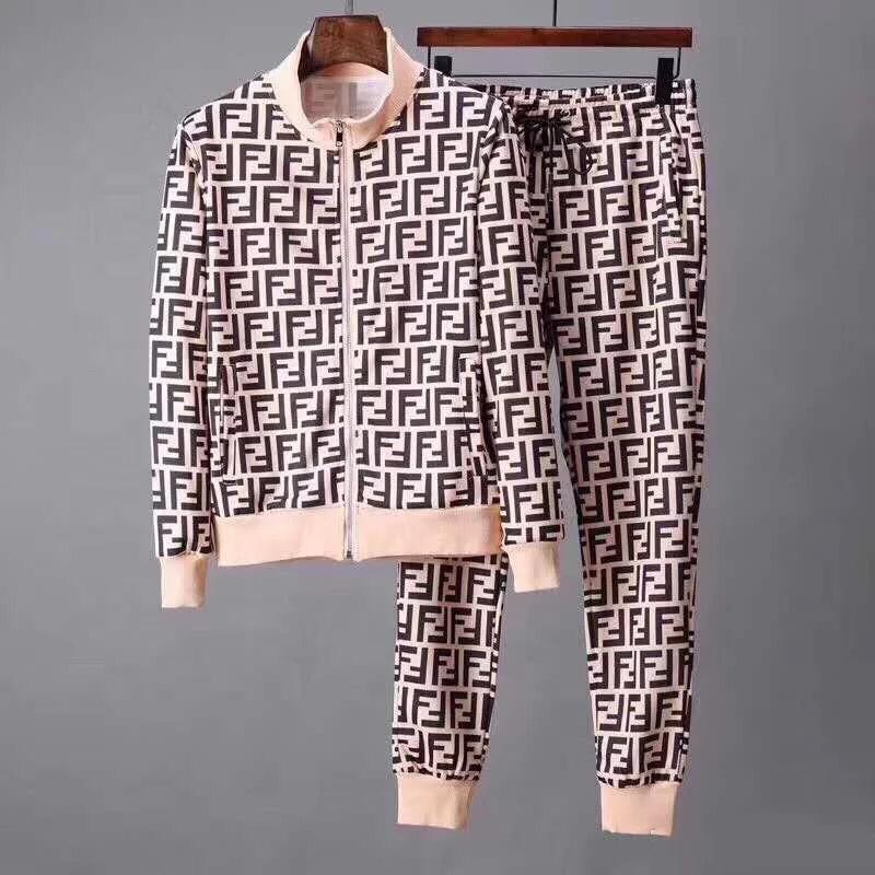 بدلة رياضية