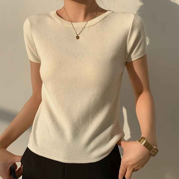 Women's short-sleeved T-shirt