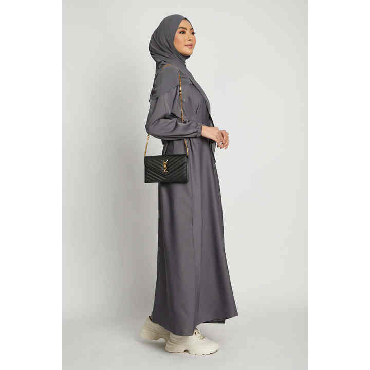 Plain Abaya with -عباية سادة