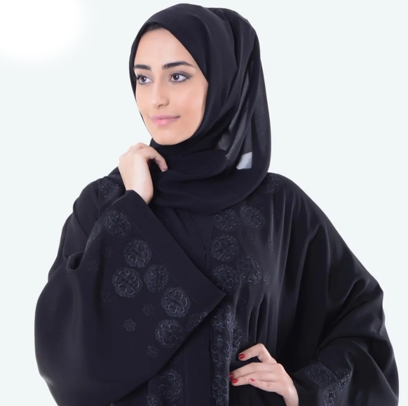 عباية سودا الطراز عربي