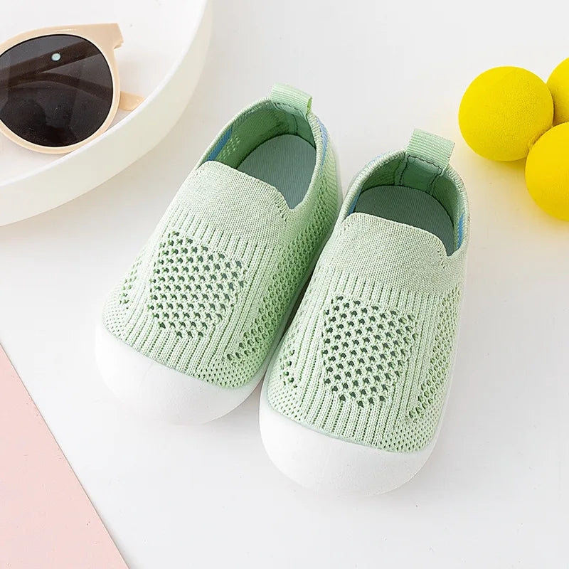 girls flat shoes