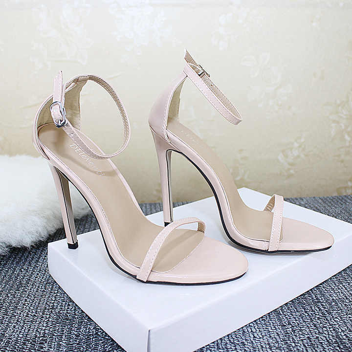 Women's heel
