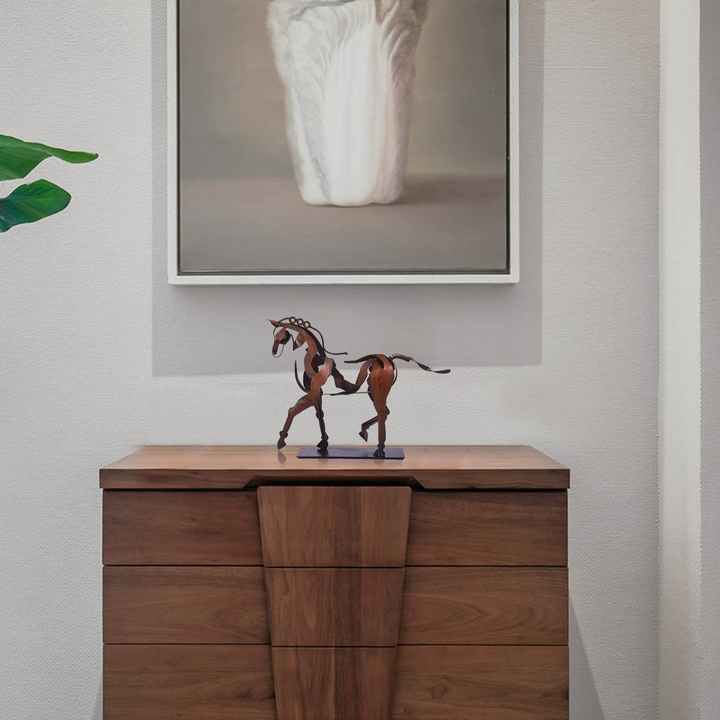 Office decoration . تزيين المكاتب