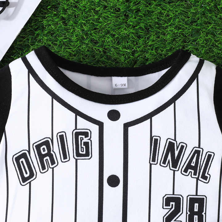أطقم ملابس للأولاد من عمر 6 أشهر-3 أعوام بسعر . Factory wholesale 6 months-3 years old boys clothing