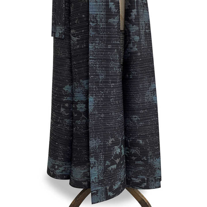 Black abayas for outings and occasions