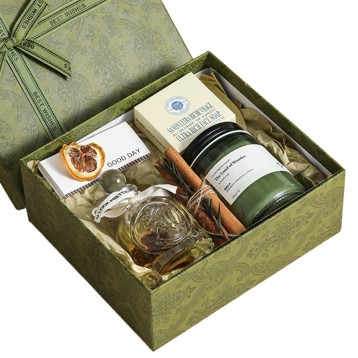 Box for Mother's Day Valentine's - Luxury Candle and Diffuser Gift Set for Home Decor