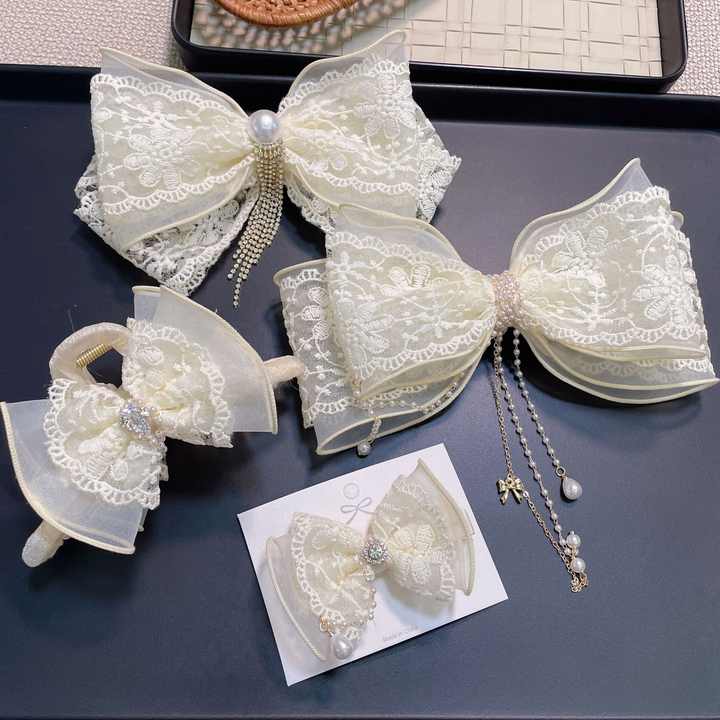 New women's fashion embroidered with lace