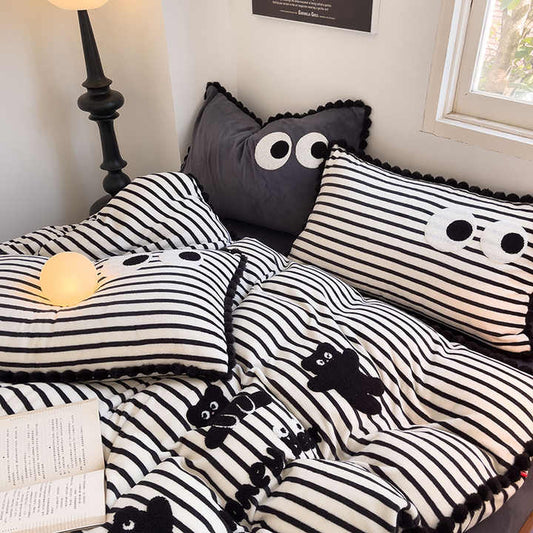 New Winter Striped Velvet Bedding Set 4 Pieces Thick