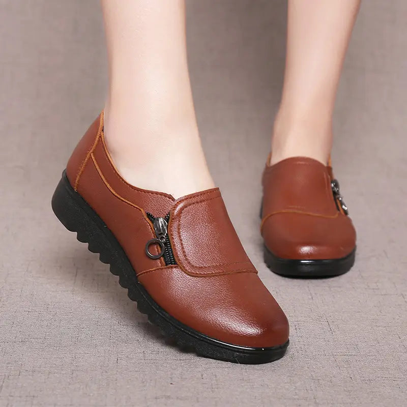Women's shoes