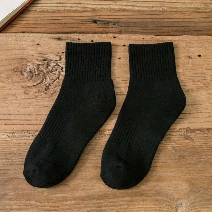 Men's Summer White Medium Tube Socks, Black Sweat