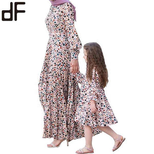 ملابس للوالدين والأطفال ملابس عائلية ملابس الأم وابنتها Parent-child clothing, family-friendly long-sleeved