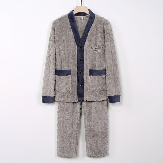 بدلات نوم رجال كم طويل