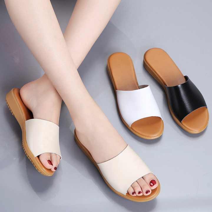 Women's shoes