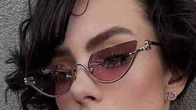 نظارات شمسيه نسائيه