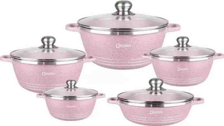 10 من أواني الطبخ الاحترافية وأدوات الطهي10 Professional Cookware and Cooking Tools