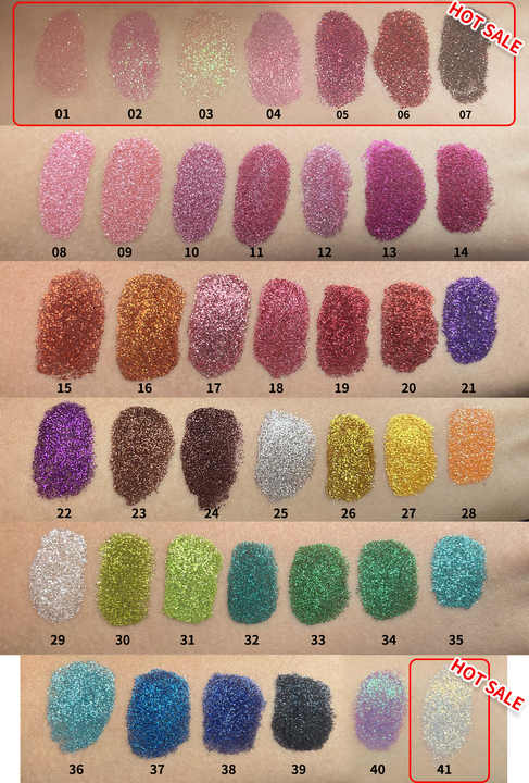 مجموعة شفاه لامعة