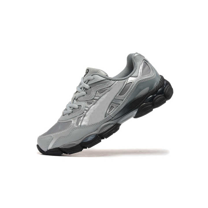 Fashionable casual sports shoes