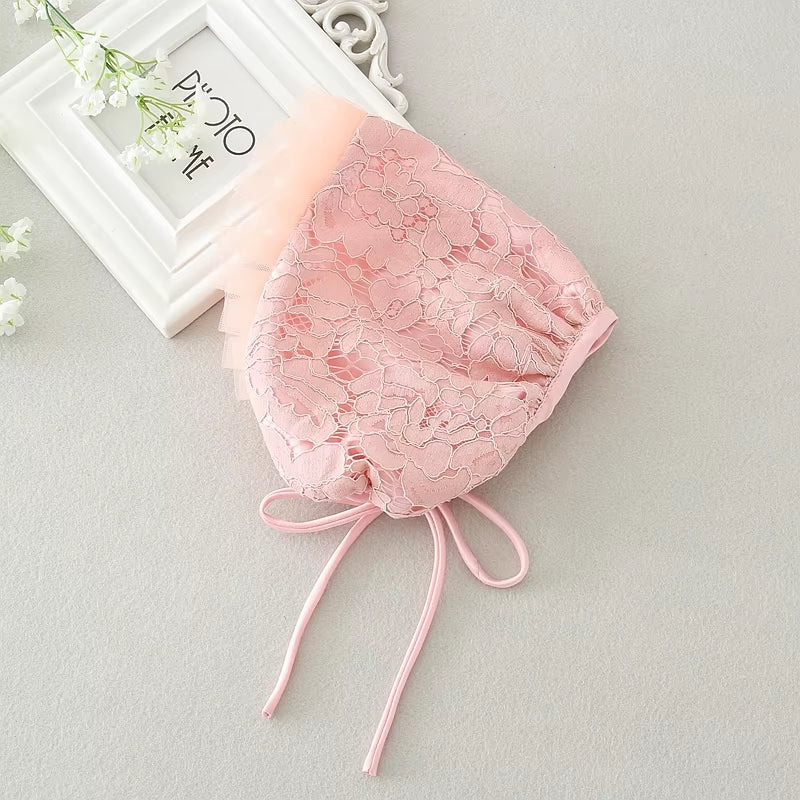 بنات حديثي الولاده