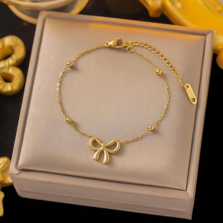 luxury necklaces