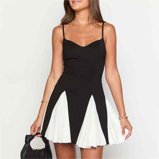 فستان نسائي قصير مثير