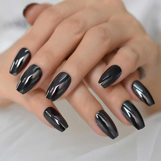 أظافر صناعية معدنية سوداء ذات سطح عاكس - Metallic Black Fake Nail Reflective Surface