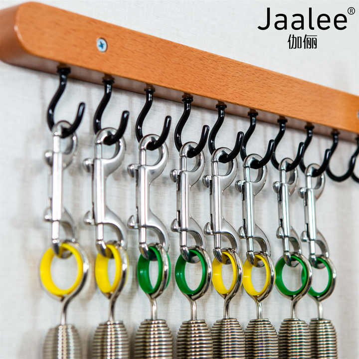 ادوات رياضه , Sports equipment