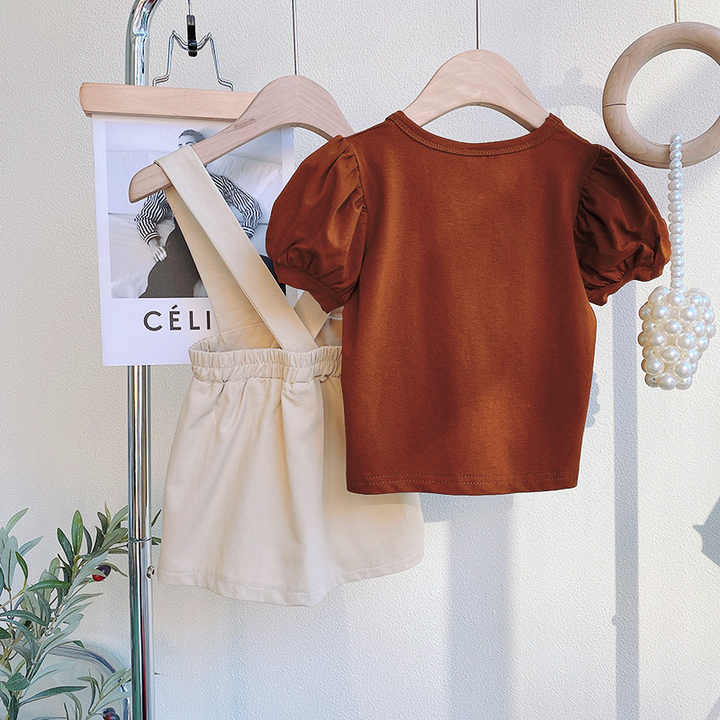 Newborn baby girls' clothes