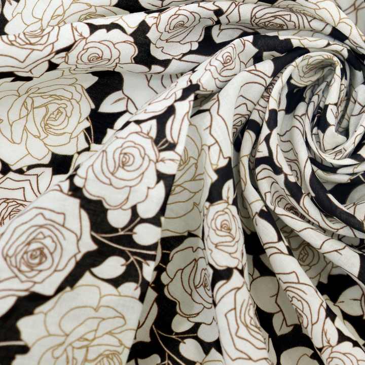 Cotton Fabrics for Clothin أقمشة قطنية - Liberty London للملابس بطباعة رقمية لزهرة الورد