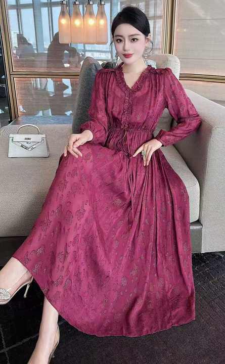 Women's long dress