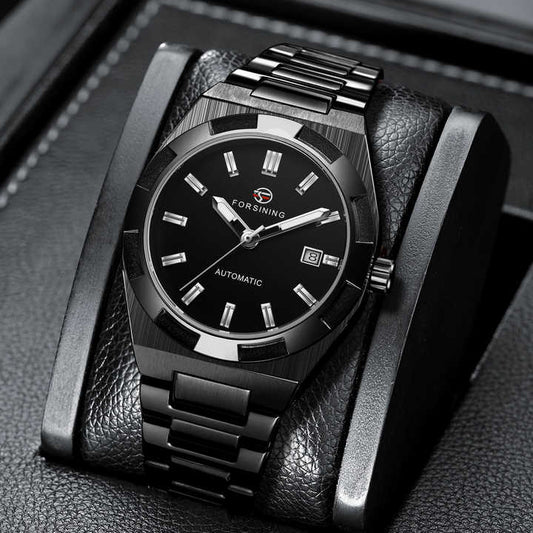 ساعة يد فاخرة