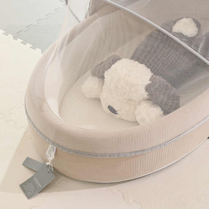 newborn baby bed