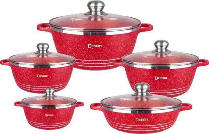 10 من أواني الطبخ الاحترافية وأدوات الطهي10 Professional Cookware and Cooking Tools