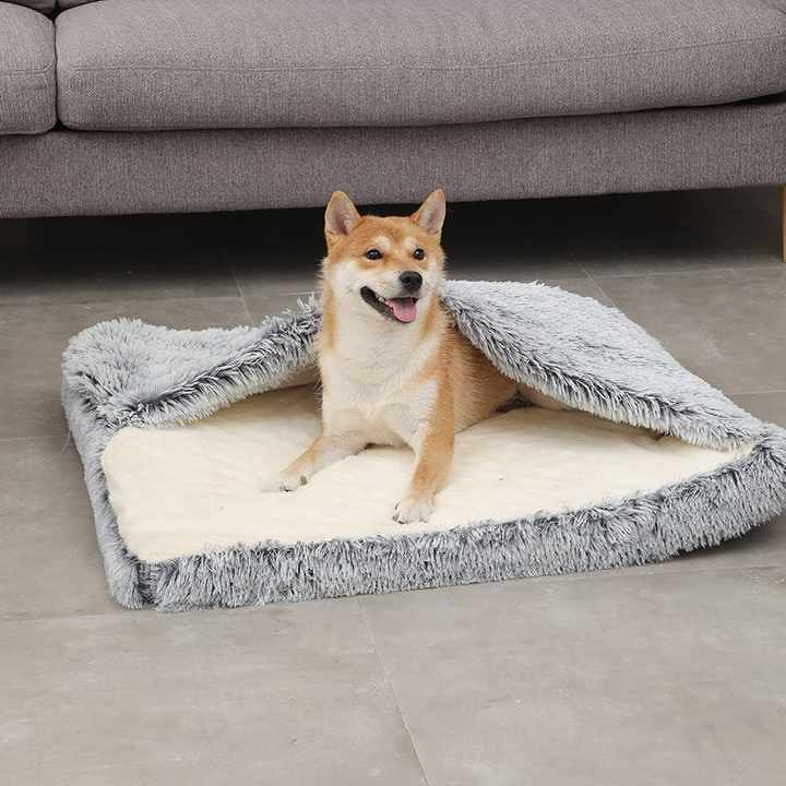 Small Dogs and Cats - Soft Fluffy Cushion Pad with Anti-Slip Base