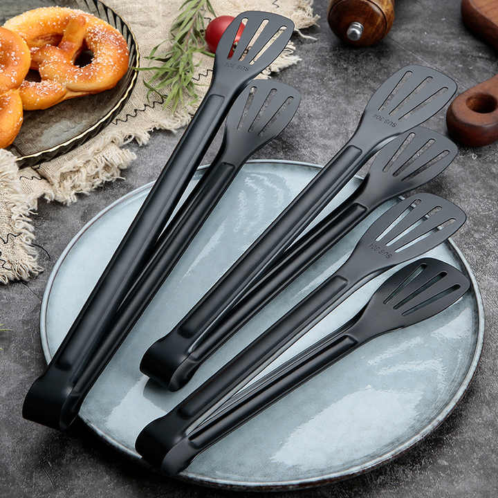 ملاعق ادوات مطبخ