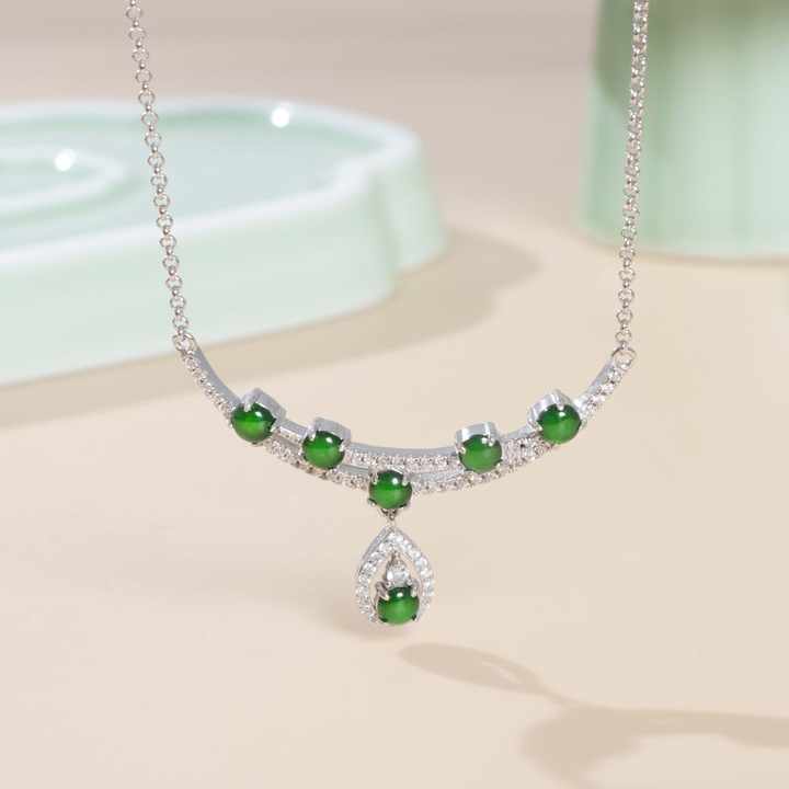 Women's jewelry sets