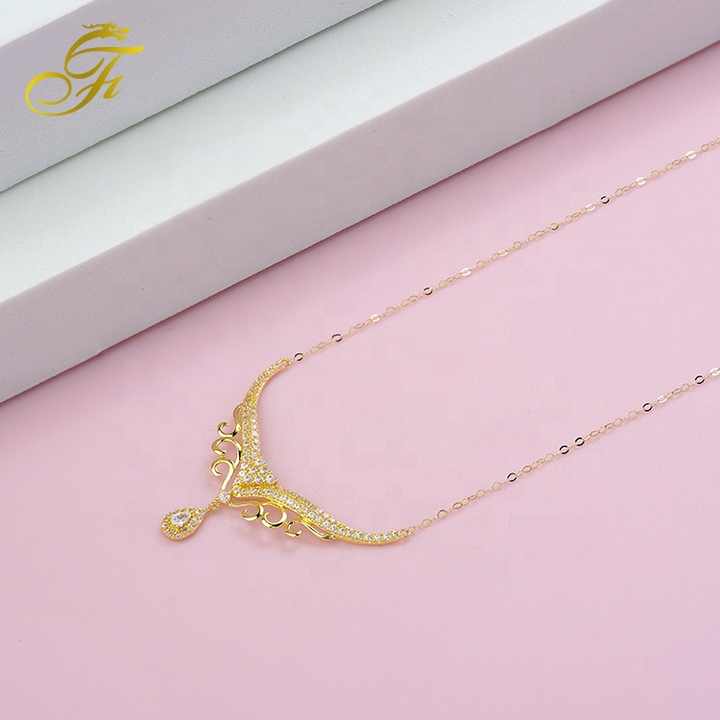 Women's necklace