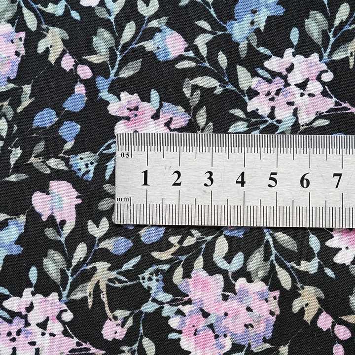 Skin-Friendly Pajamas and Shirt Clothing Fabric قماش حرير قطني مطبوع عليه زهور باللونين