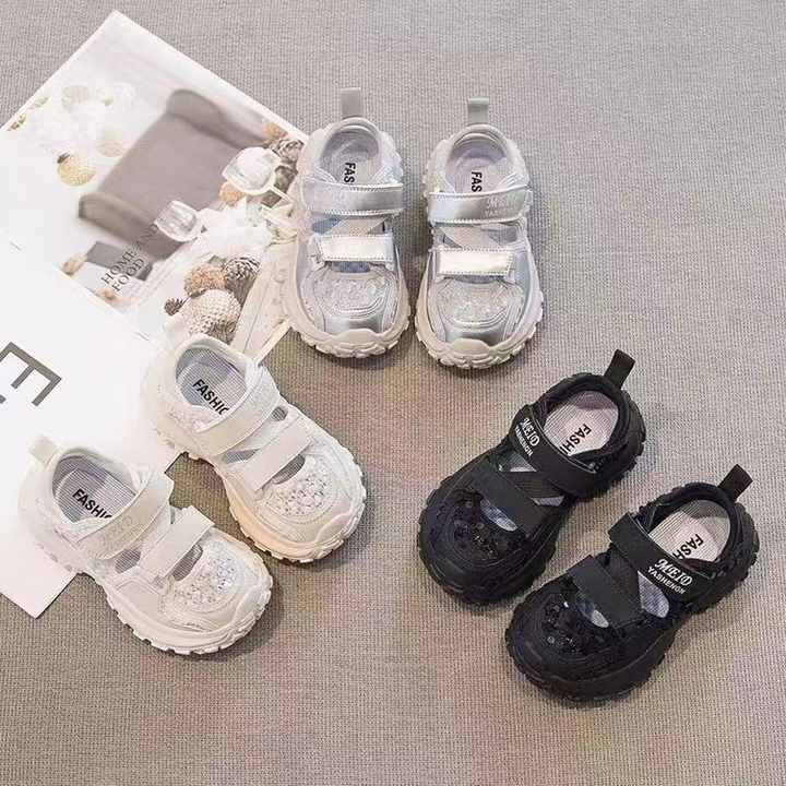 Casual shoes for children
