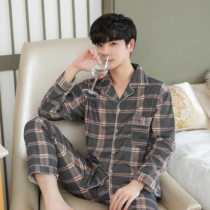 Men's night pajamas