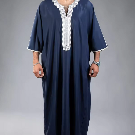 ثوب تقليدي إسلامي للرجال