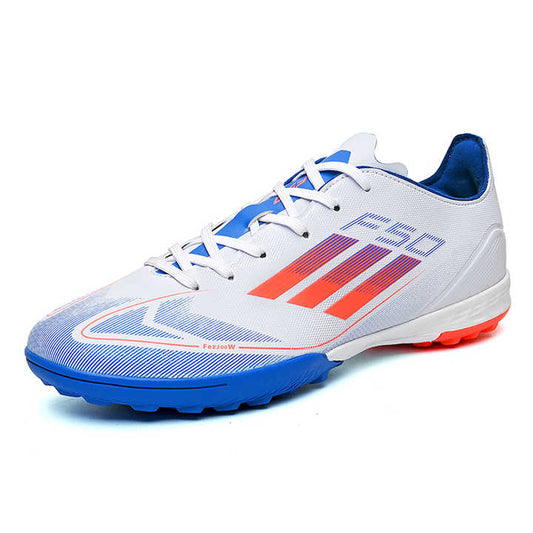 أحذية كرة قدم برباط منخفض