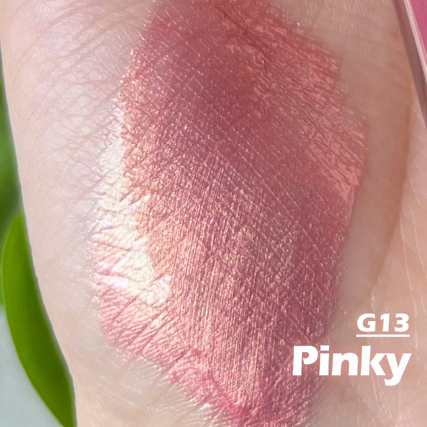 لون أبيض متدرج لطيف أنبوب مستحضرات تجميل أحمر شفاه Cute White Gradient Color Cosmetic Tube Matte Liquid
