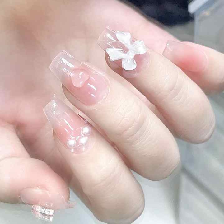 Hot Selling Pink White Bowknot Fake Nails