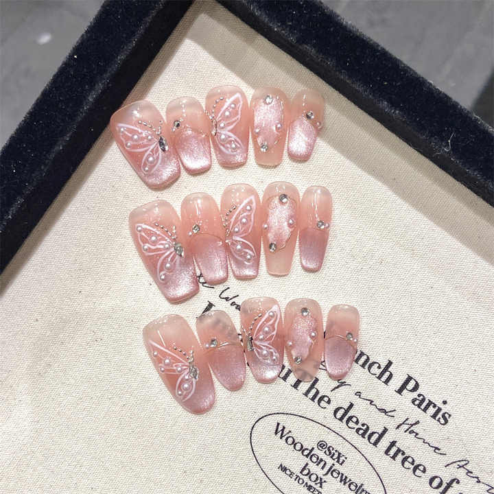 أظافر أكريليك شفافة Clear Spring Acrylic Nails