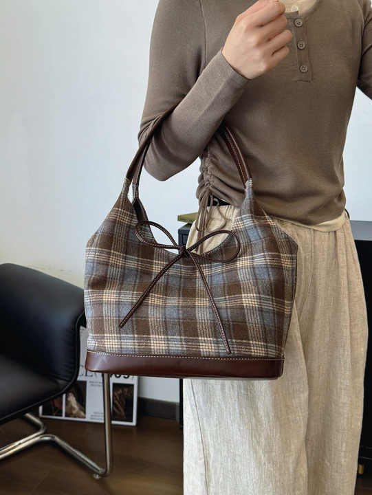 حقيبة يد أنيقة