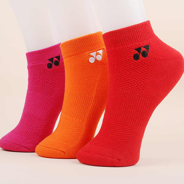 thick athletic socks