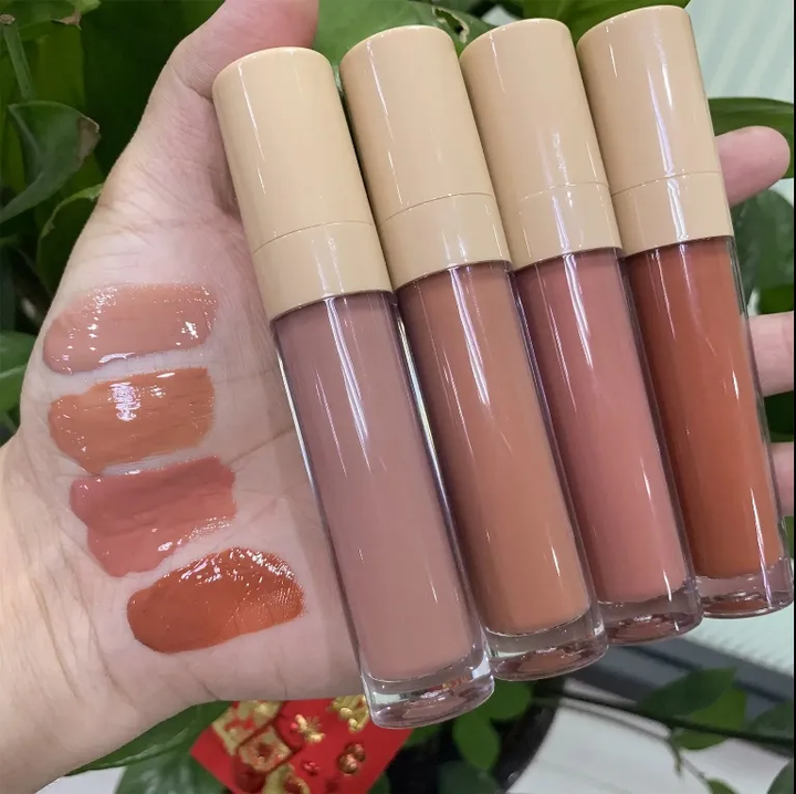 Moisturizing Lip Gloss - Lip Gloss Nude