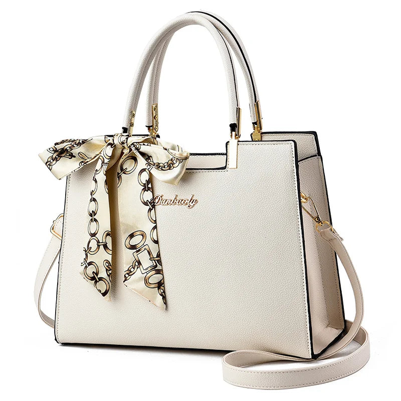 Large capacity women's handbags