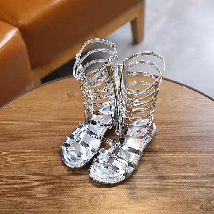 Romanian girls' boots