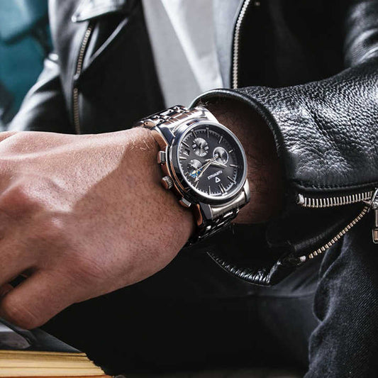 ساعات معصم رياضية